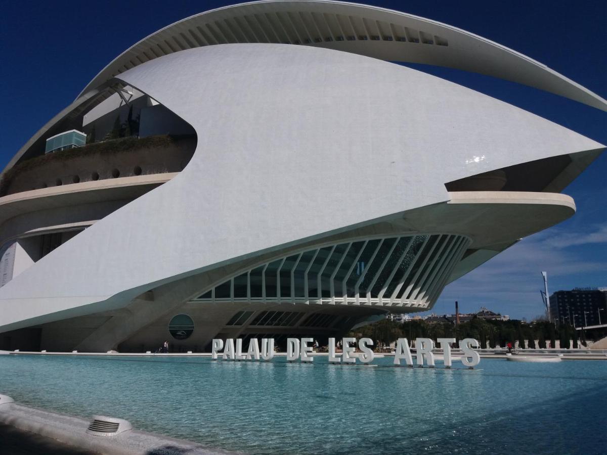 Apartamento Cerca De La Ciudad De Las Ciencias Valencia Exterior photo